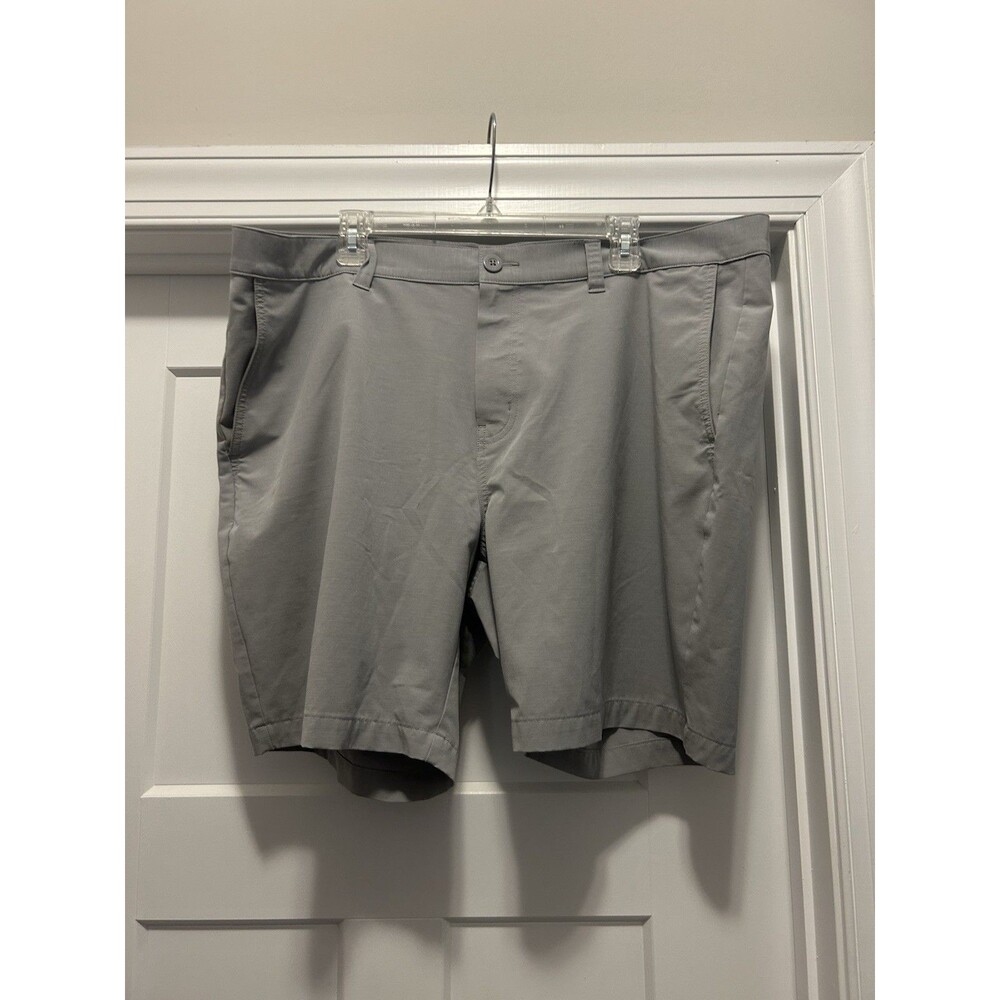 Travis Mathew Mens Size 42 Gray Chino Golf Shorts Stripe Stretch Casual Walking